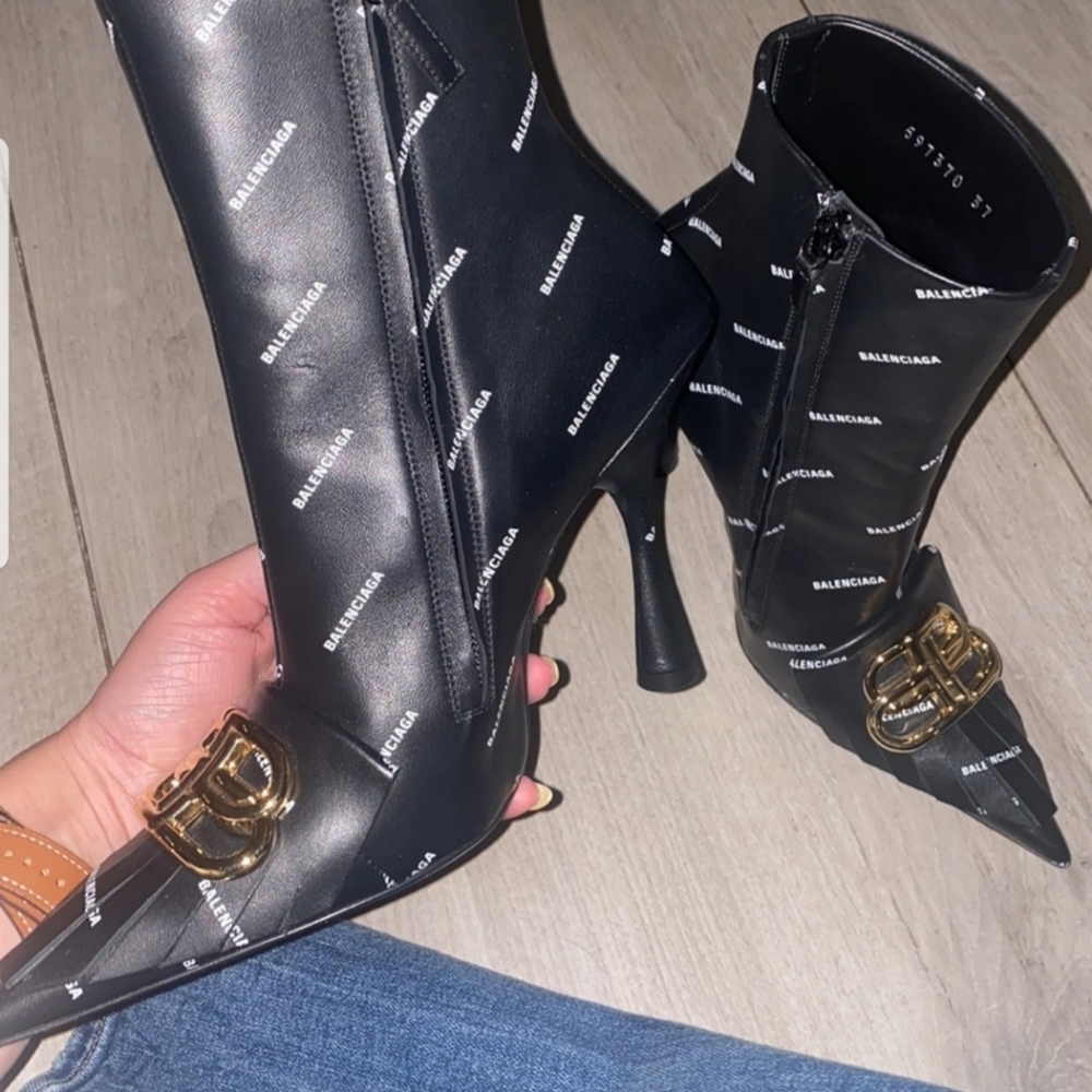 Balenciaga Fringe Knife BB Leather Bootie - Picture 3 of 10